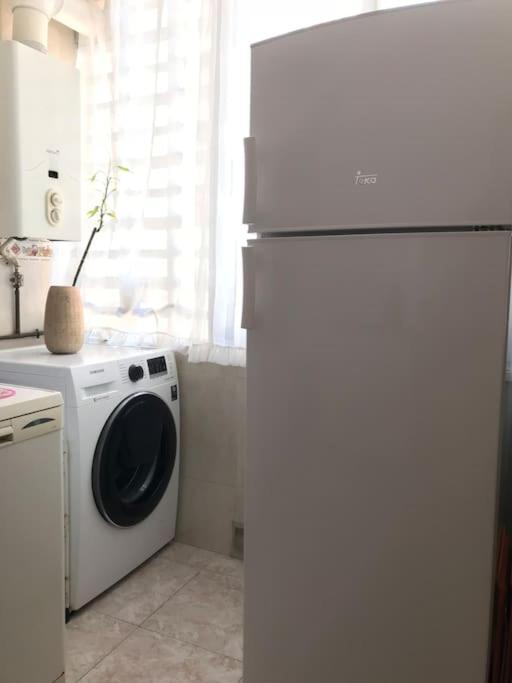 Appartement Apartamento Aitana.Esta A 2 Km De La Playa Andando à Alicante Extérieur photo